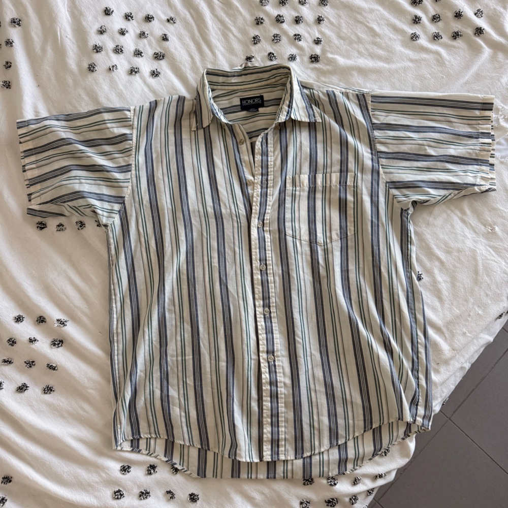 Vintage Honors Men's Casual Striped Shirt - Blue and White